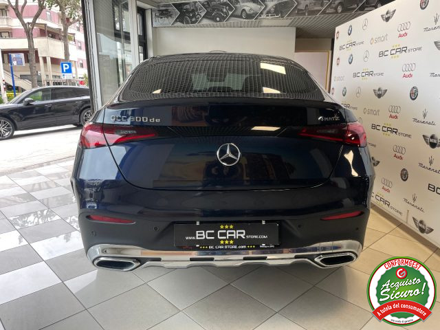 MERCEDES-BENZ GLC 300 usata, con Boardcomputer