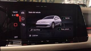 VOLKSWAGEN Golf usata, con Autoradio digitale