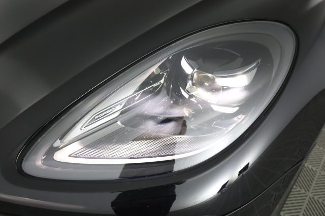 PORSCHE Macan usata 14