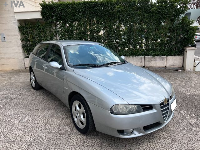 ALFA ROMEO 156 usata, con Airbag laterali