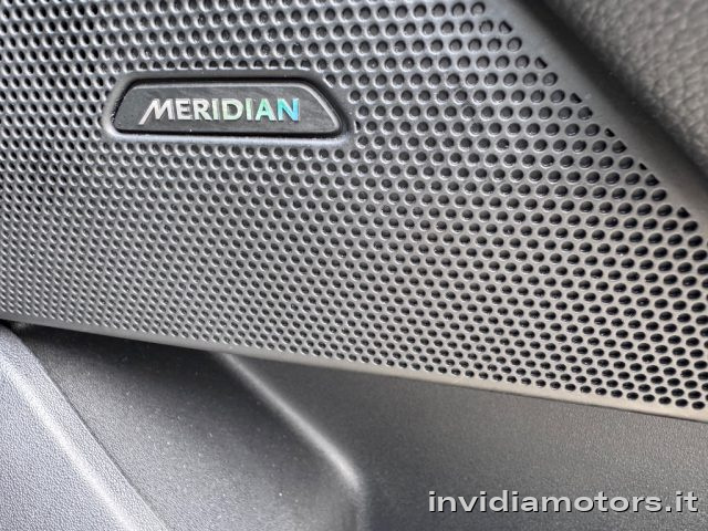 LAND ROVER Range Rover Velar usata, con Controllo automatico clima