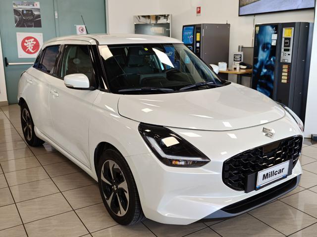 SUZUKI Swift usata, con Autoradio