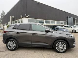 OPEL Grandland X usata, con Alzacristalli elettrici