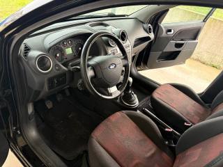 FORD Fiesta usata, con MP3