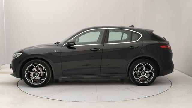 ALFA ROMEO Stelvio usata, con Airbag