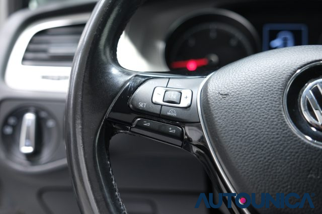 VOLKSWAGEN Golf usata, con Bracciolo