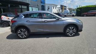 INFINITI QX30 usata, con Airbag laterali