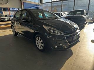 PEUGEOT 208 usata, con Airbag