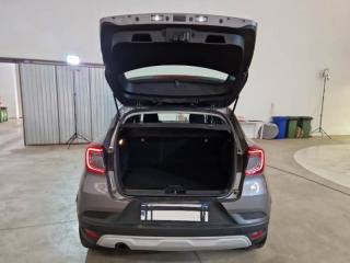 RENAULT Captur usata, con Autoradio