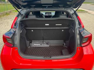 TOYOTA Yaris usata, con Airbag testa