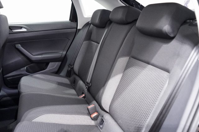 VOLKSWAGEN Taigo usata, con Bracciolo