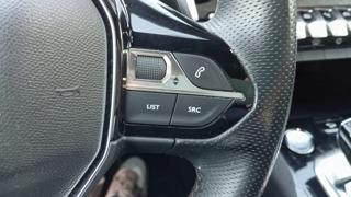 PEUGEOT 5008 usata, con Isofix