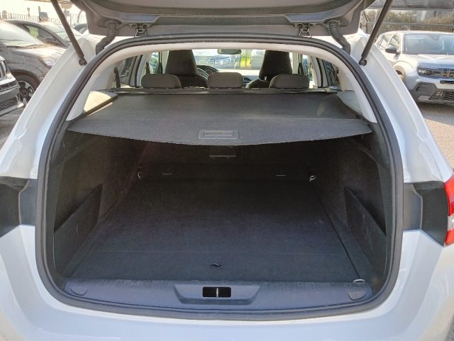 PEUGEOT 308 usata, con Specchietti laterali elettrici