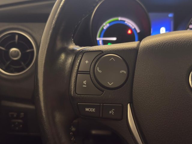 TOYOTA Auris usata, con ESP