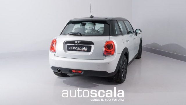 MINI Cooper usata, con Autoradio