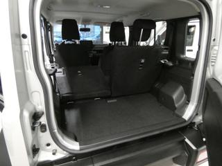 SUZUKI Jimny usata, con Touch screen