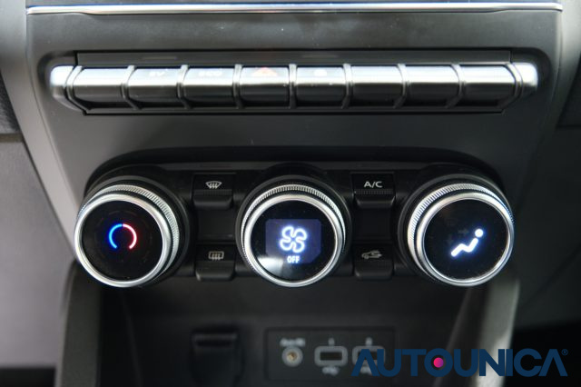 RENAULT Clio usata, con Bluetooth