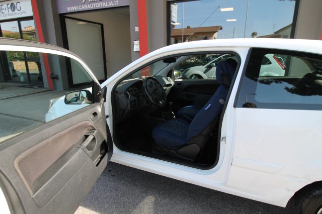 FORD Fiesta usata, con Fendinebbia