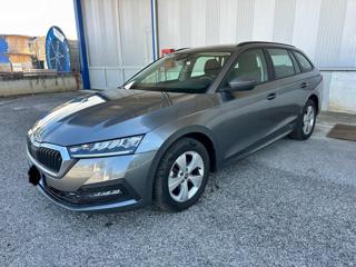SKODA Octavia 2.0 TDI EVO SCR DSG Wagon Executive