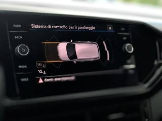 VOLKSWAGEN T-Cross usata, con Sensori di parcheggio anteriori