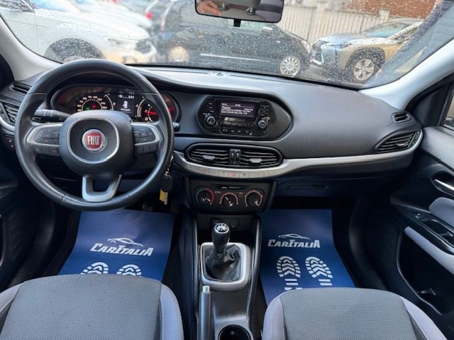 FIAT Tipo usata, con Controllo automatico clima