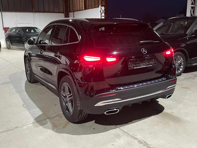 MERCEDES-BENZ GLA 180 usata, con Airbag