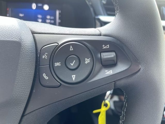 OPEL Corsa usata, con Cruise Control