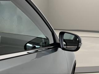 EMC Sei usata, con Sensore di luce