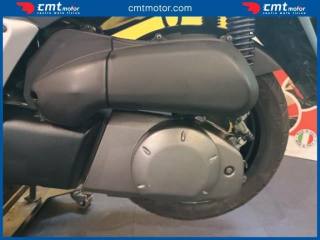 YAMAHA X-Max 250 usata 12