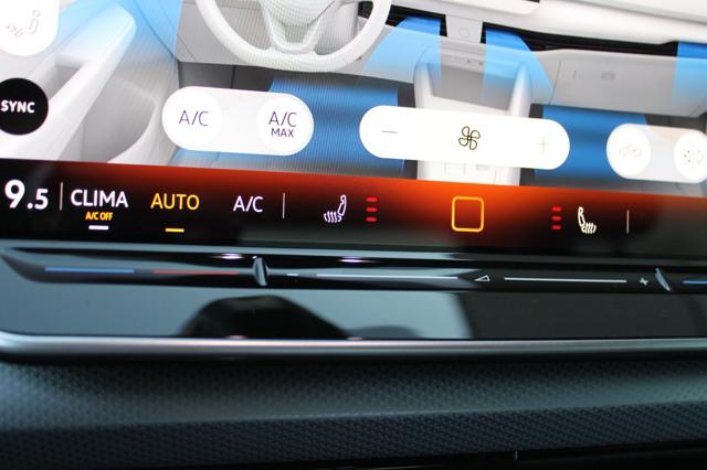 VOLKSWAGEN Golf usata, con ESP