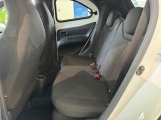 TOYOTA Aygo X usata, con USB