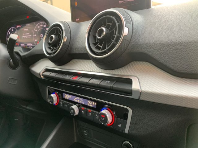 AUDI Q2 usata, con Airbag testa