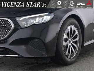 MERCEDES-BENZ E 220 usata, con Airbag