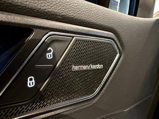 VOLKSWAGEN Tiguan usata, con Park Distance Control