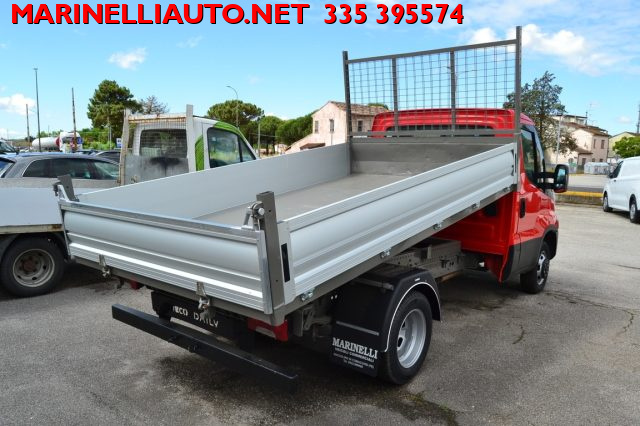 IVECO Daily usata, con Climatizzatore
