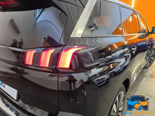 PEUGEOT 5008 usata, con Chiusura centralizzata