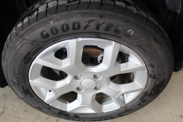 JEEP Avenger usata, con Fendinebbia