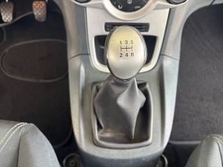 FORD Fiesta usata, con Vetri oscurati