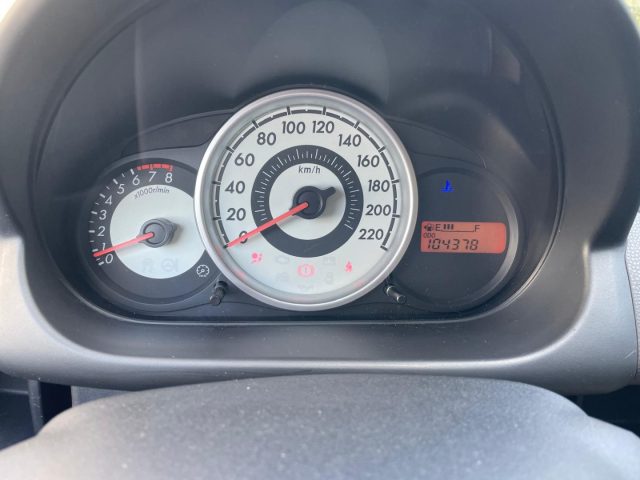 MAZDA 2 usata, con Chiusura centralizzata