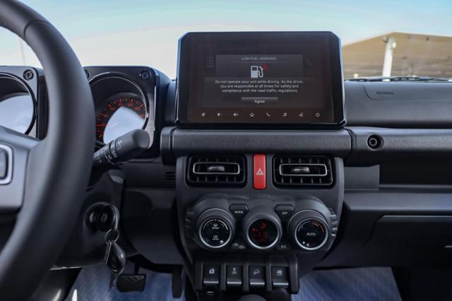 SUZUKI Jimny usata 27