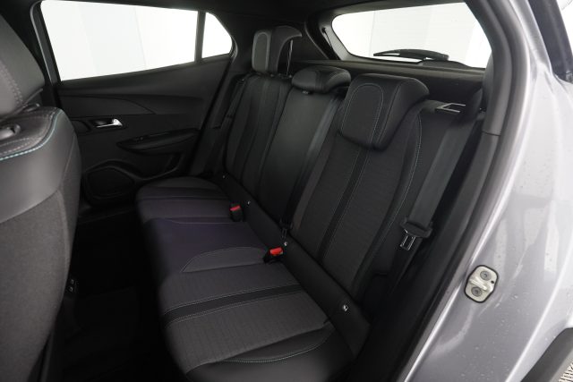 PEUGEOT 2008 usata 9
