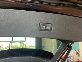 AUDI Q8 usata, con Tettuccio apribile