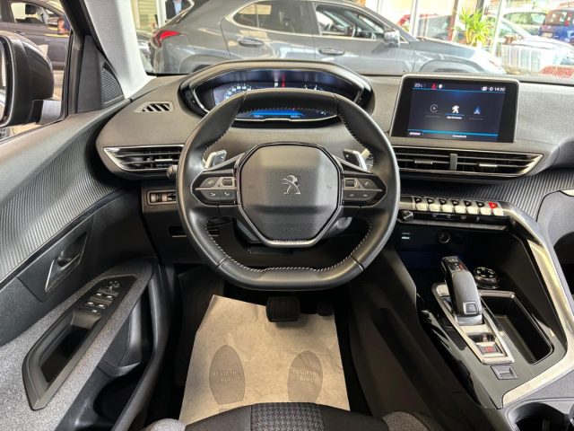 PEUGEOT 3008 usata, con Climatizzatore