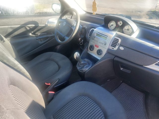 LANCIA Ypsilon usata, con Servosterzo