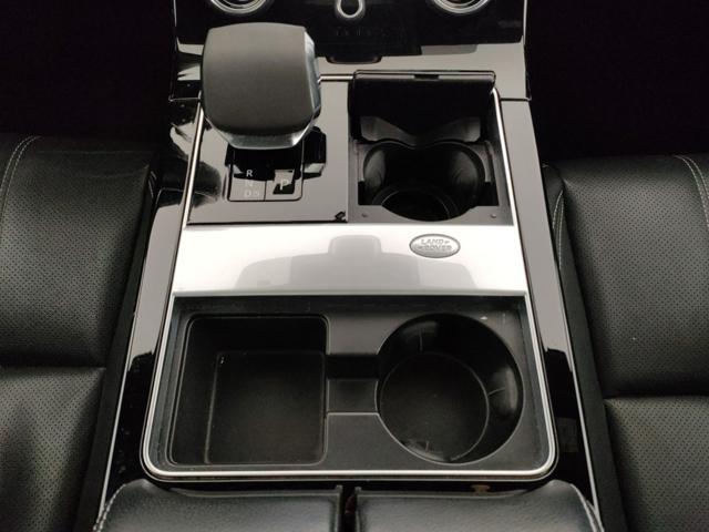 LAND ROVER Range Rover Velar usata, con MP3