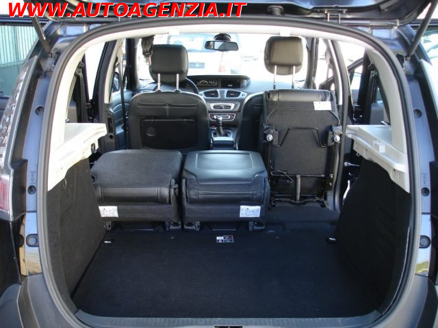 RENAULT Scenic usata 13