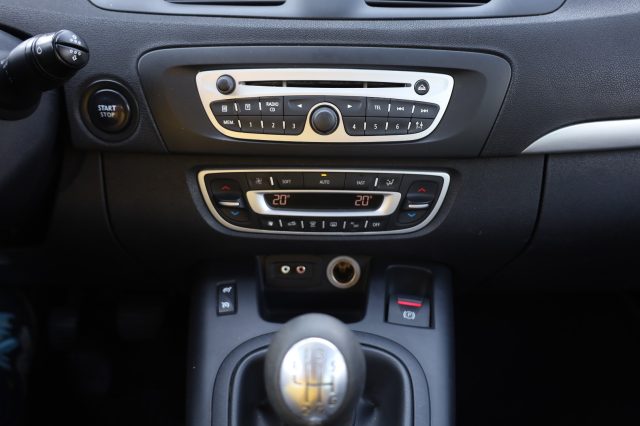 RENAULT Scenic usata, con Sound system
