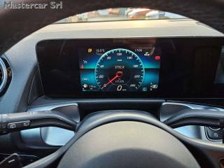 MERCEDES-BENZ GLB 200 usata 14