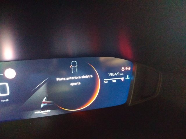 PEUGEOT 2008 usata, con Frenata d