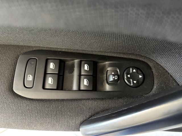 PEUGEOT 308 usata, con Controllo trazione